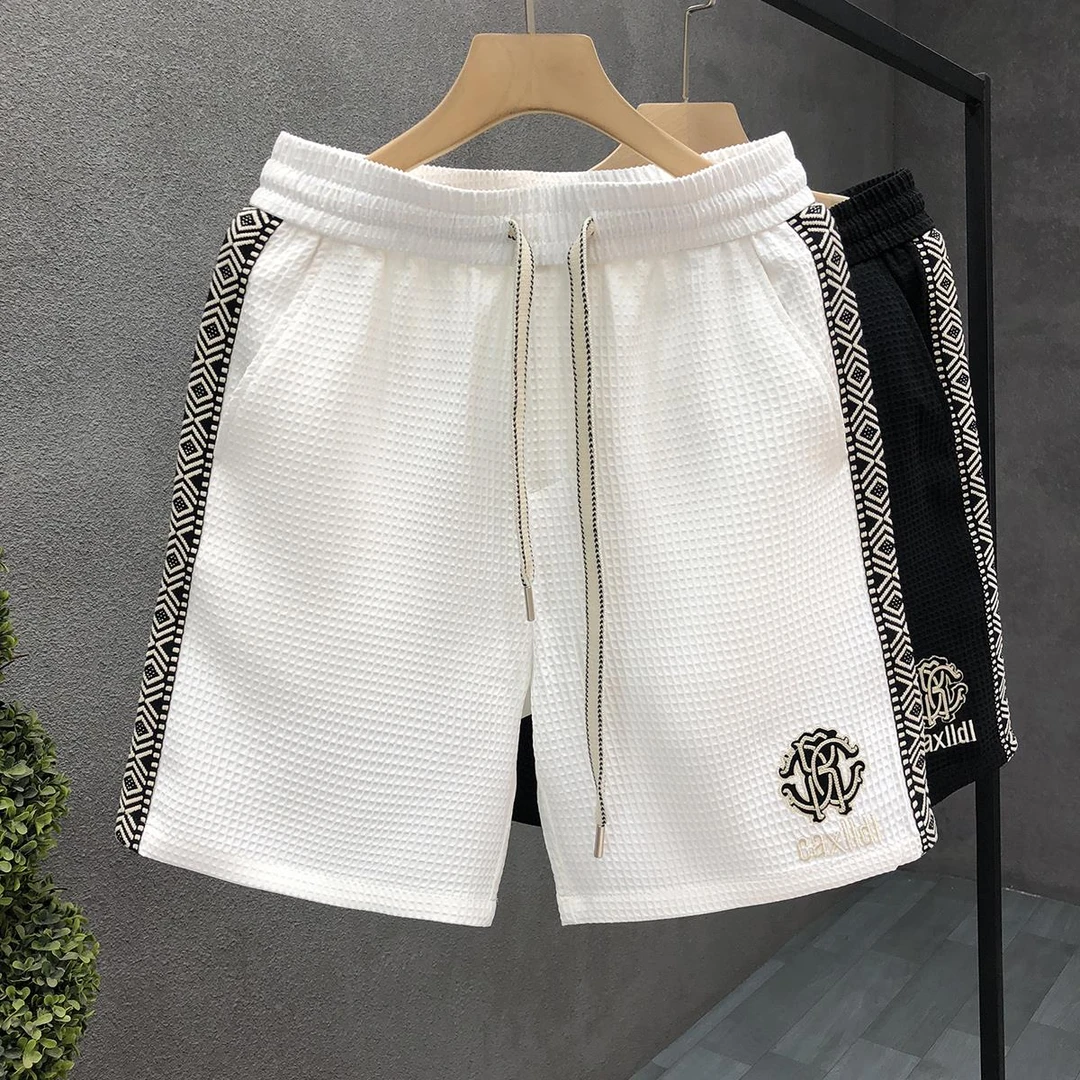 高端华夫格刺绣白色短裤男潮牌休闲五分裤2025夏季新款男士大裤衩