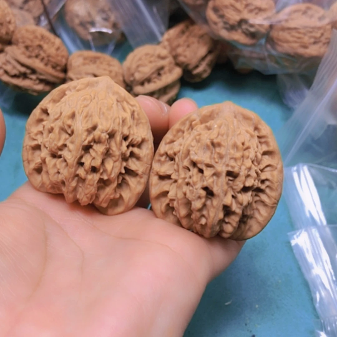 【闪购商品】把件核桃41霞云岭磕尖全品