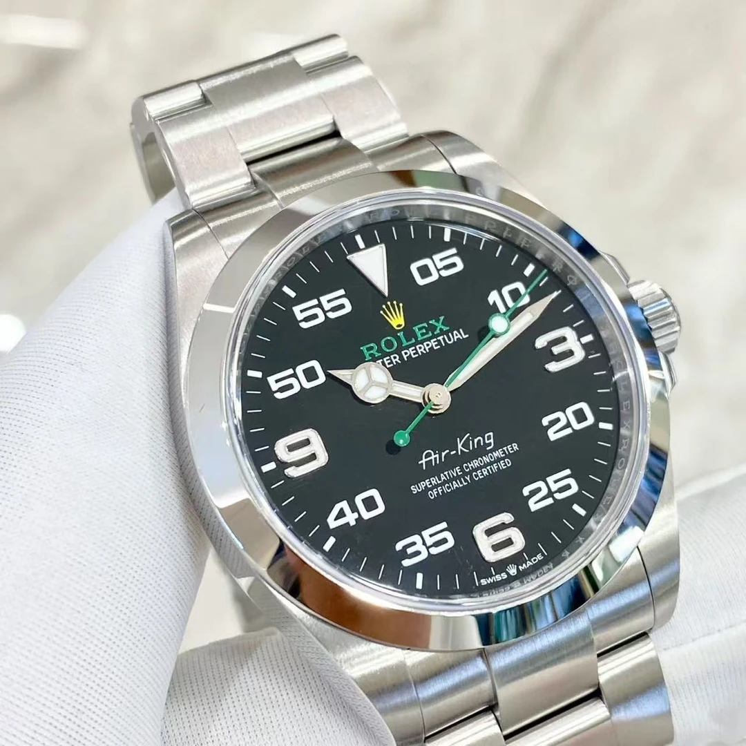 99新 Rolex/劳力士 蔚蓝/40mm 黑盘 空霸机械腕表 21年