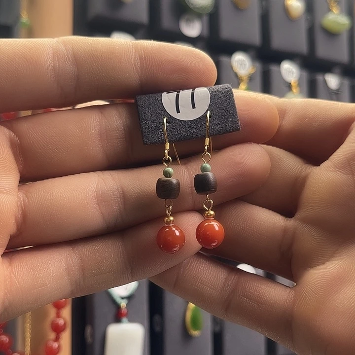 南红玛瑙银S925镀金镶嵌耳饰