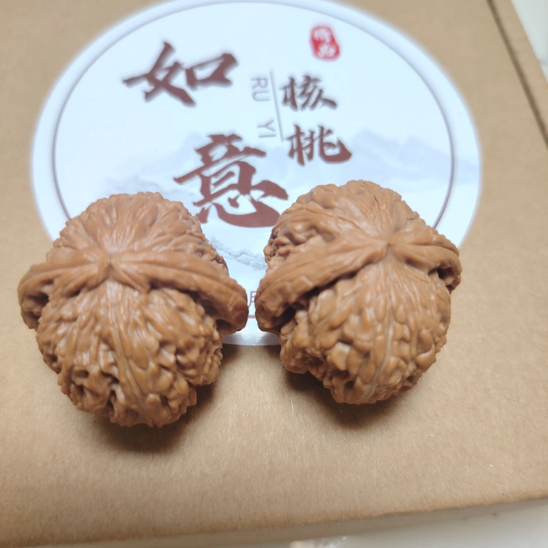 全品白狮子｜文玩核桃