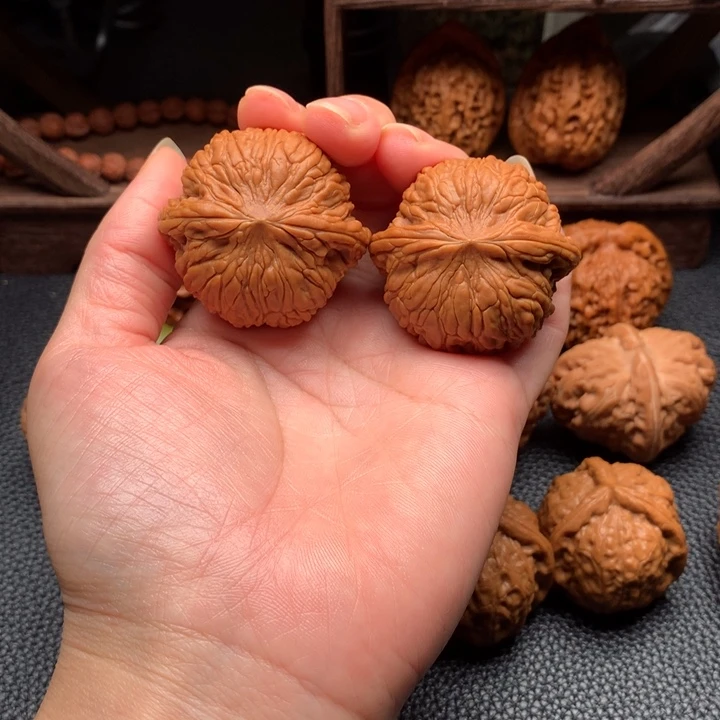 软***水吊坠文玩核桃泥鳅背