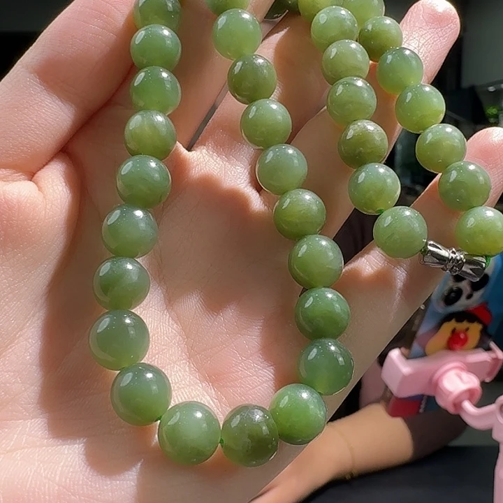 和田玉未镶嵌颈饰工厂清货，不退不换，多样性拍一发一