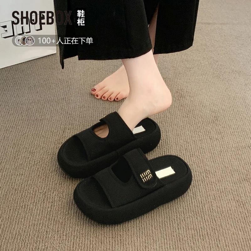 达芙妮集团旗下厚底凉拖鞋女夏外穿2025新款超火百搭黑色沙滩凉拖