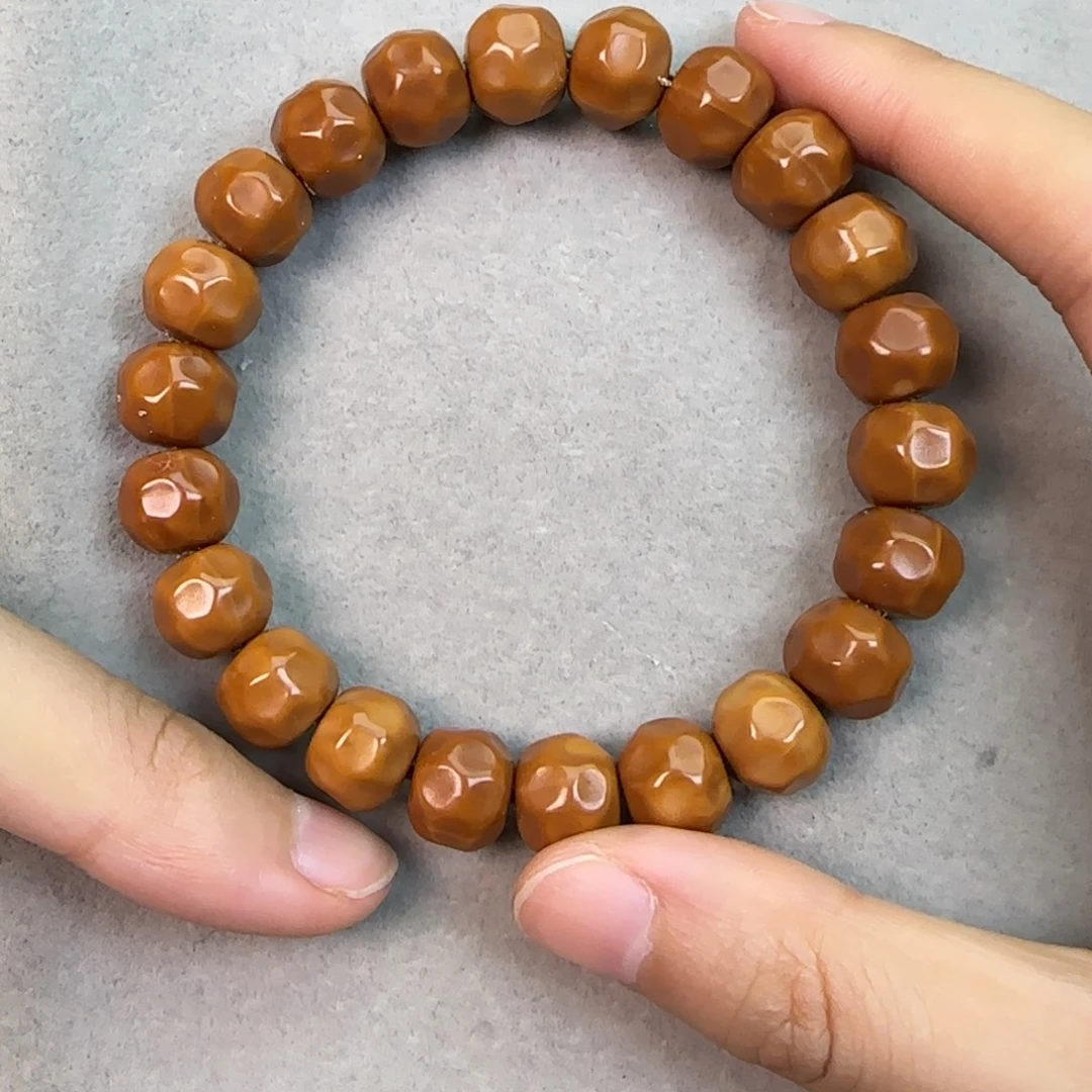 十****吊坠库克猴头奶酪单圈手串