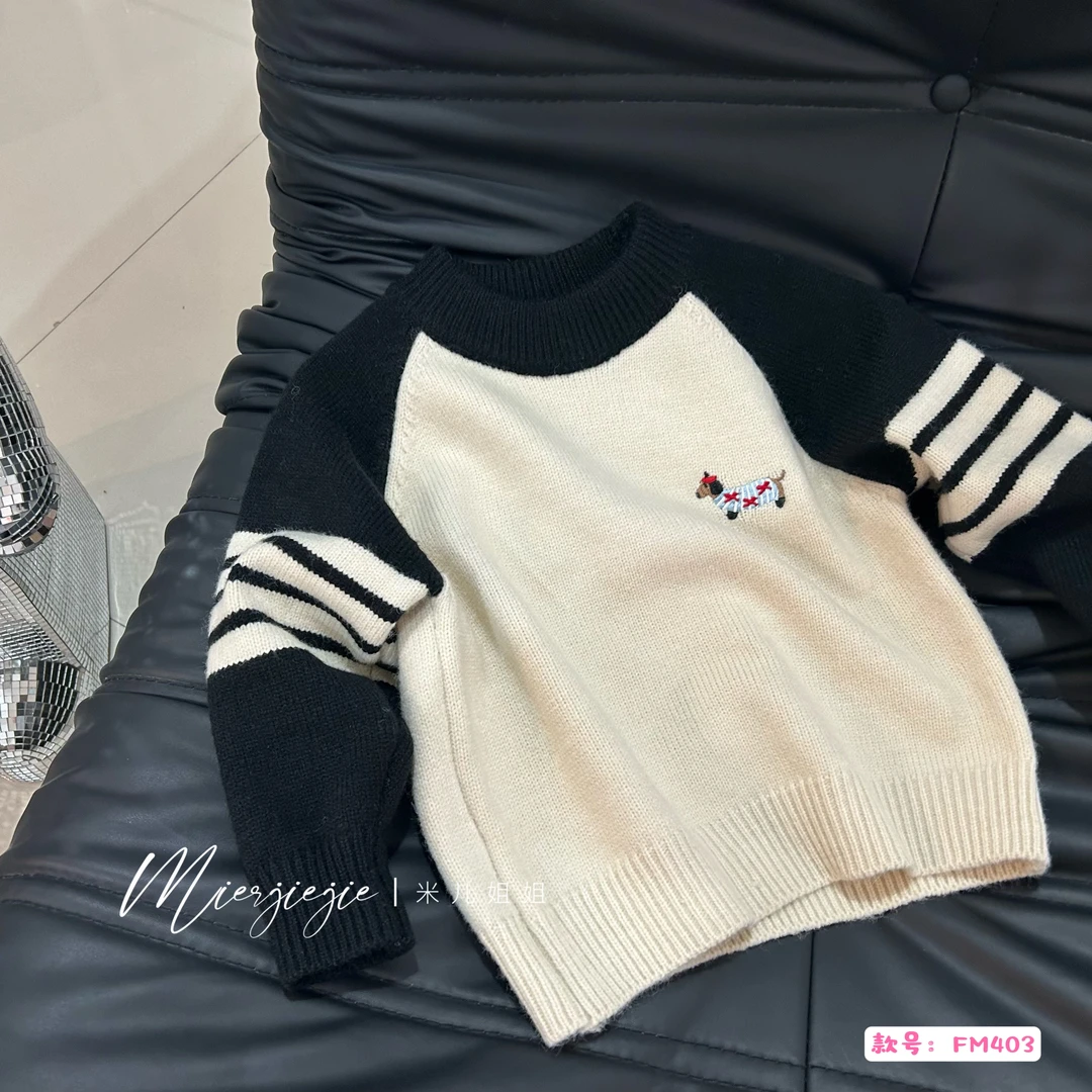 【小佑】早春款休闲时尚腊肠狗男女同款毛衣