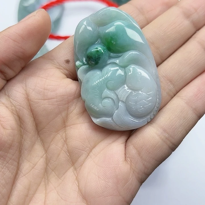 管***谁翡翠未镶嵌颈饰天然翡翠直播闪购