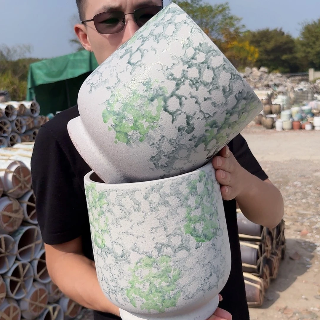 紫砂花盆口19.5高22.5（两个蛋壳泼墨姹寂白色