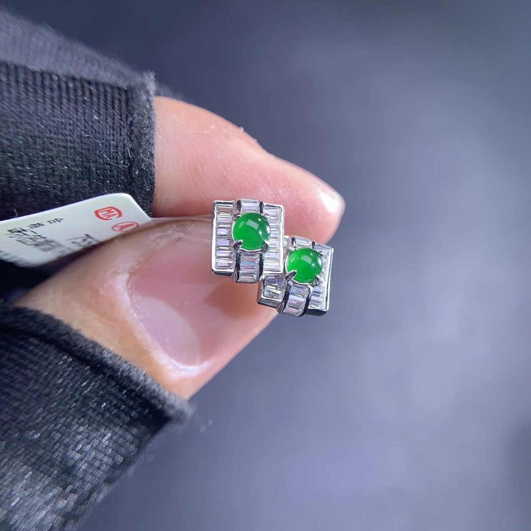 天然A货翡翠S925银镶满绿耳钉公主方755时尚气质女款吊坠挂坠