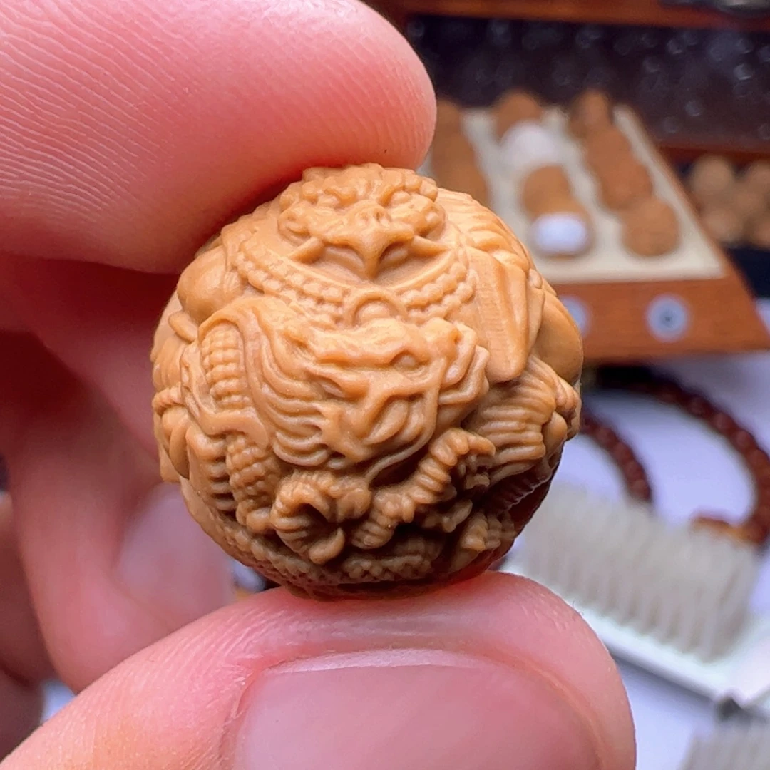 猴头核桃吊坠精工大鹏鸟18