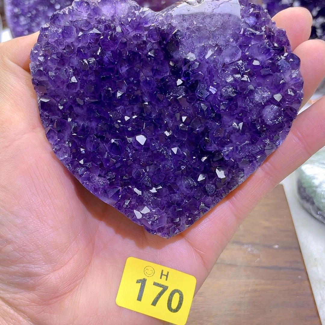 紫晶大型摆件（非配饰）未镶嵌