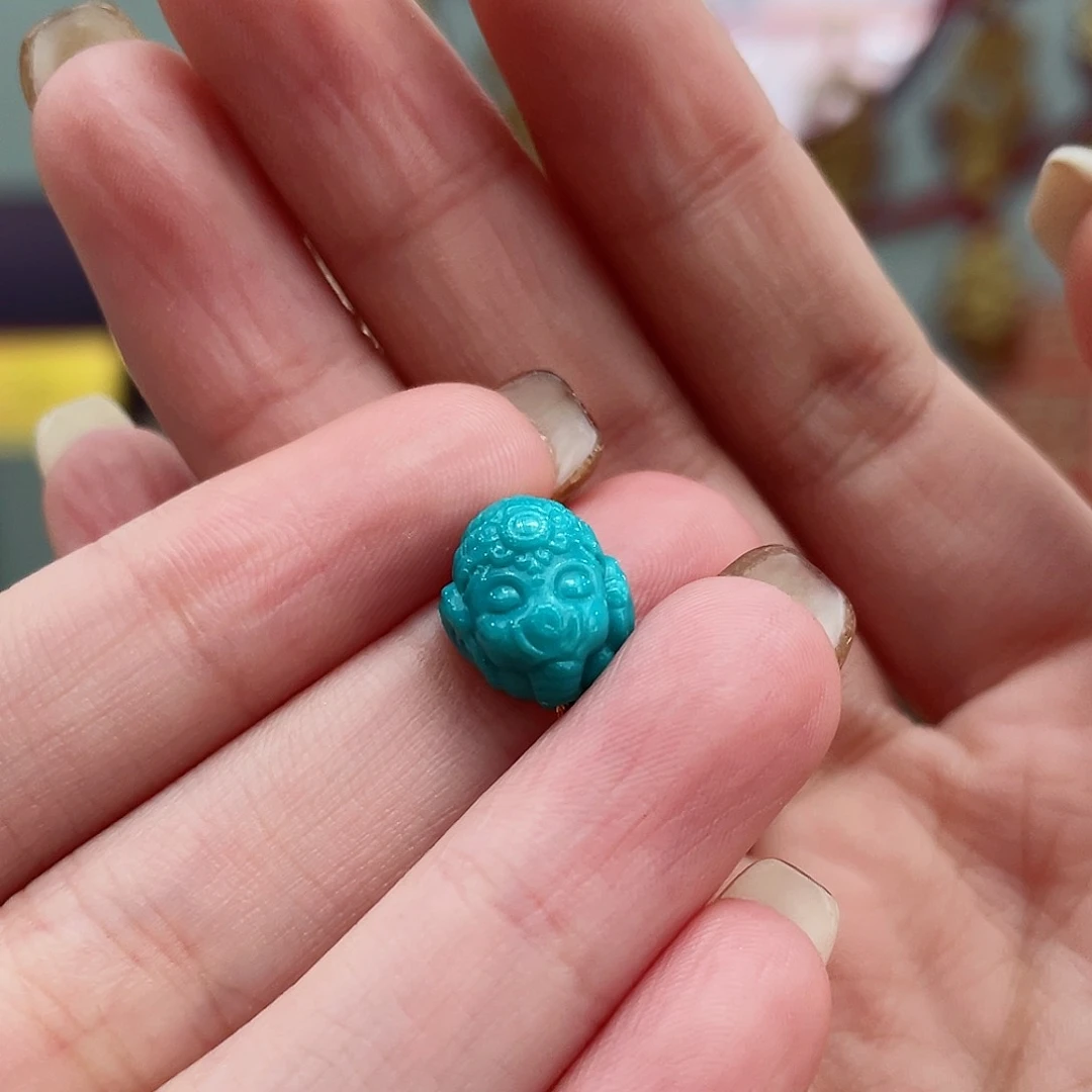 绿松石颈饰未镶嵌