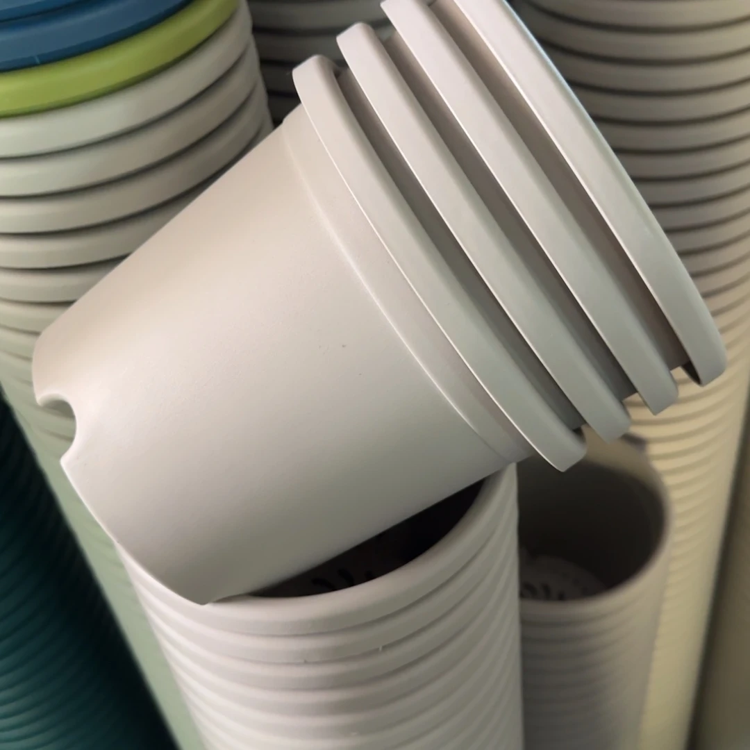 树脂四季盆2#无拖灰白微瑕13