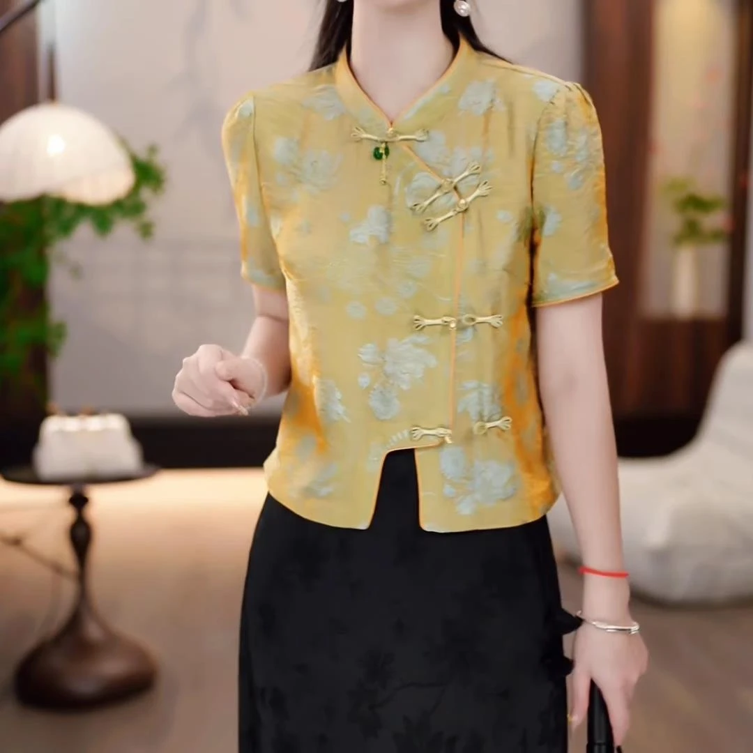 时尚高端套装女2025夏季新款设计感洋气减龄显瘦碎花半身裙两件套