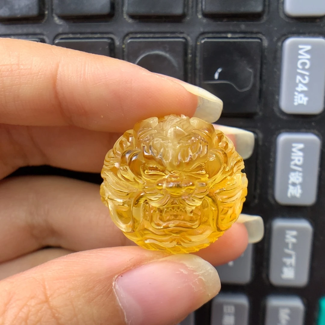 坚***凡琥珀未镶嵌珠宝奇石