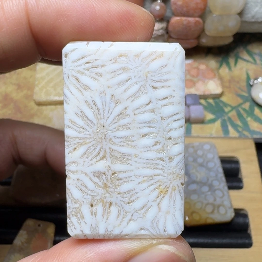 硅化玉纯天然色有机玉石保真色未镶嵌