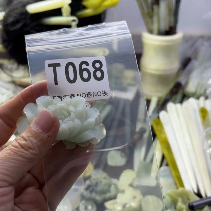 蛇纹石玉发饰合金冰*娃