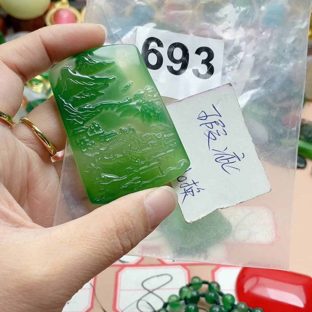 合金颈饰玛瑙/玉髓轩