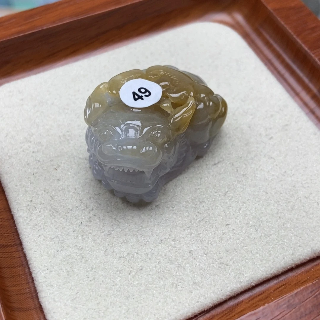 翡翠未镶嵌颈饰如意貔貅吊坠