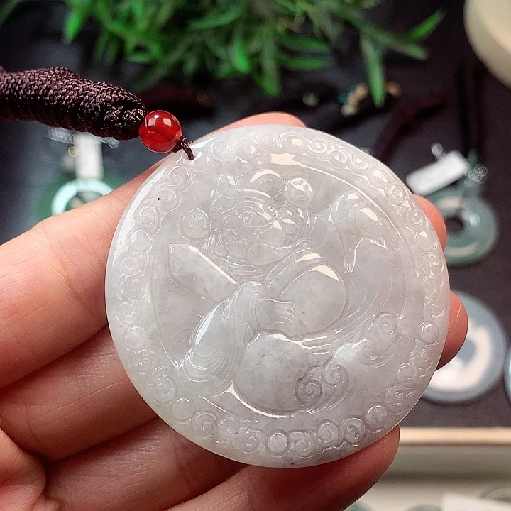 颈饰未镶嵌翡翠财神爷