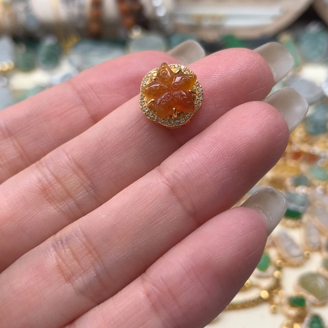 颈饰银S925镶嵌翡翠