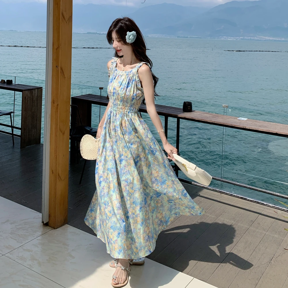 莫奈花园油画风甜美碎花吊带裙女2025夏季淑女气质收腰显瘦连衣裙