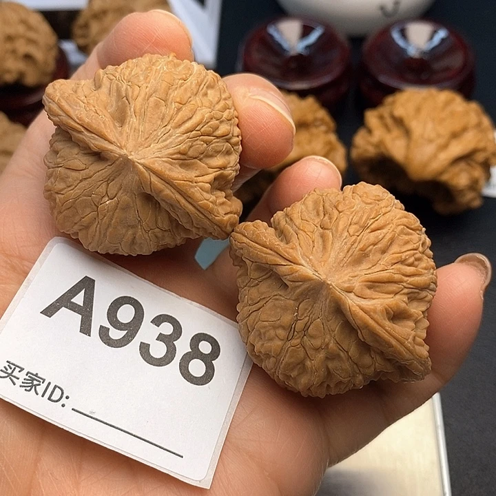 核桃泥鳅背4.2，0000