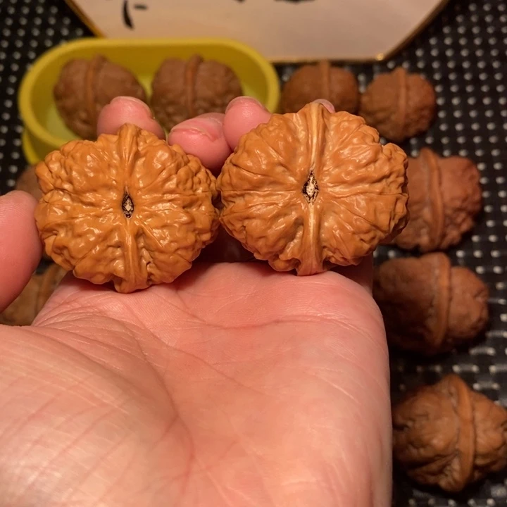 把件文玩核桃肌肉蛙