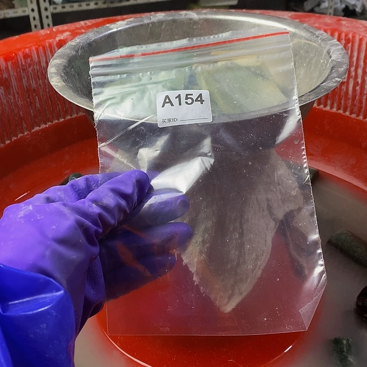 蛇纹石玉原未镶嵌