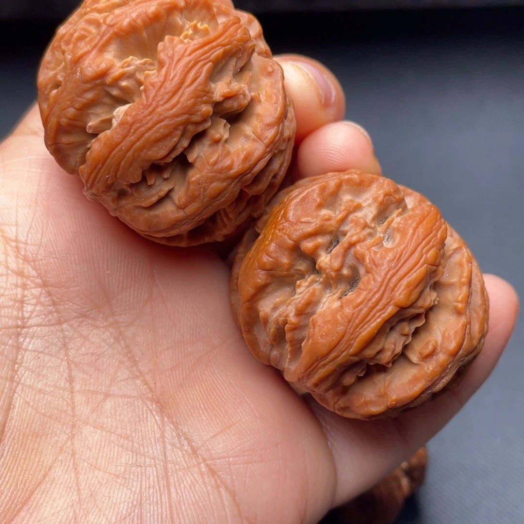 把件文玩核桃秦岭野生文玩核桃