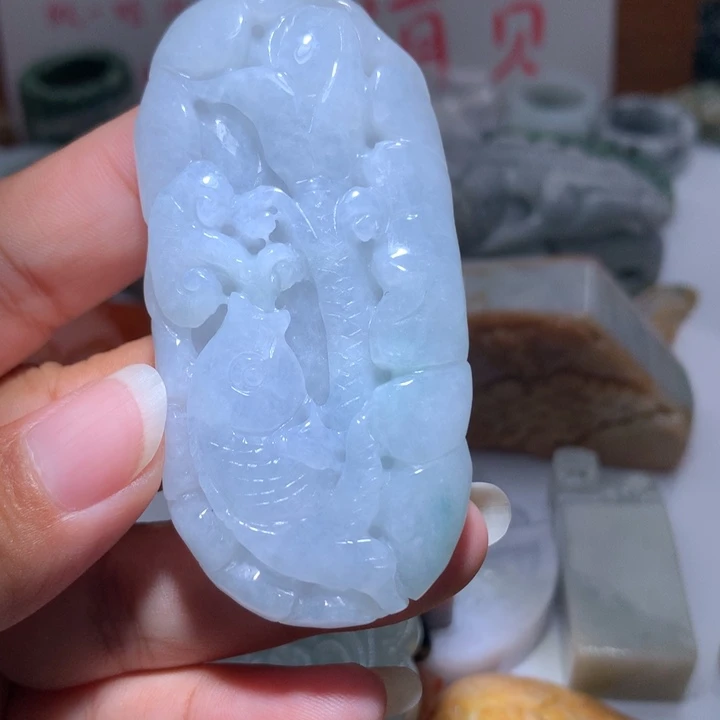 翡翠未镶嵌颈饰保真天然A货翡翠