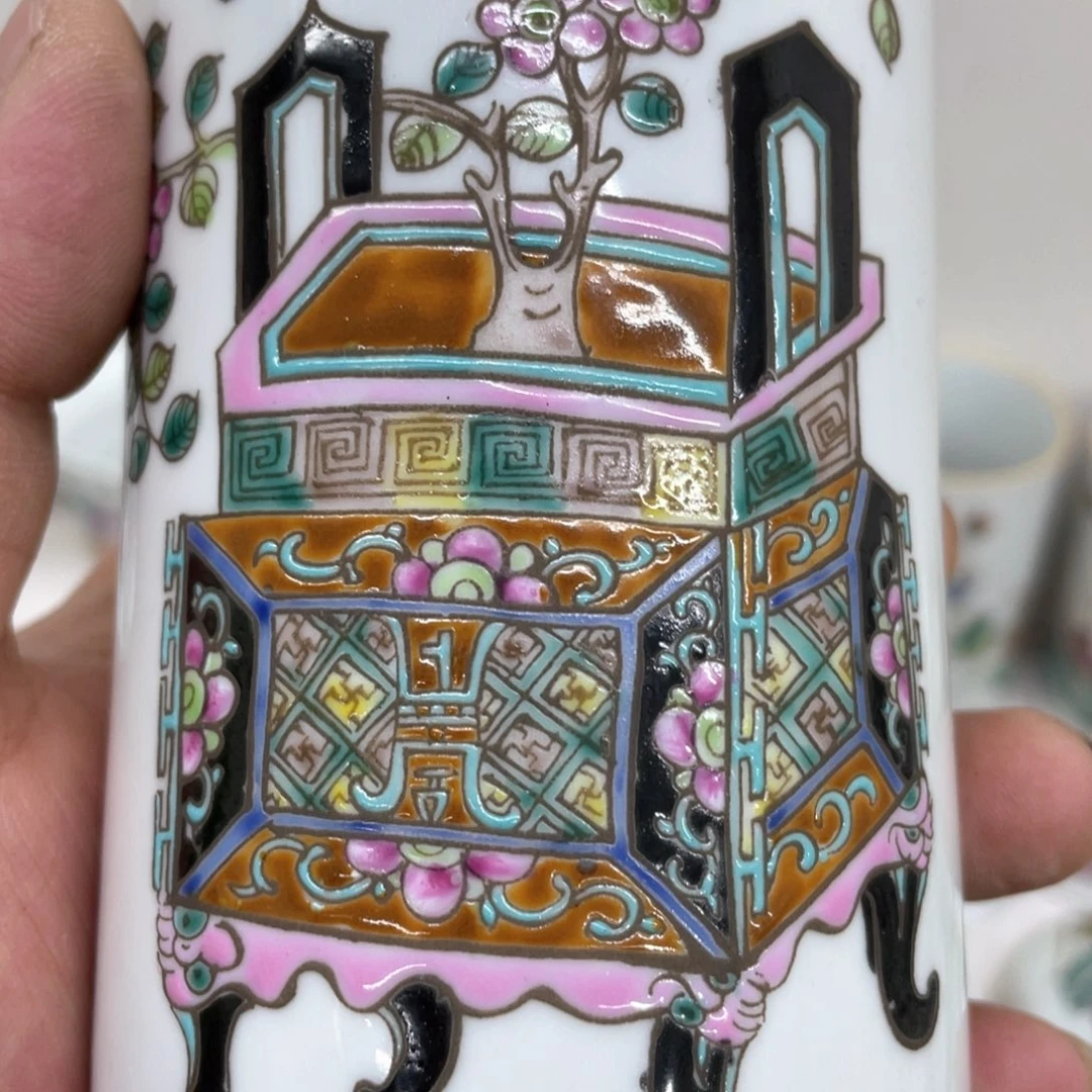 摆件手绘陶瓷作品欣赏