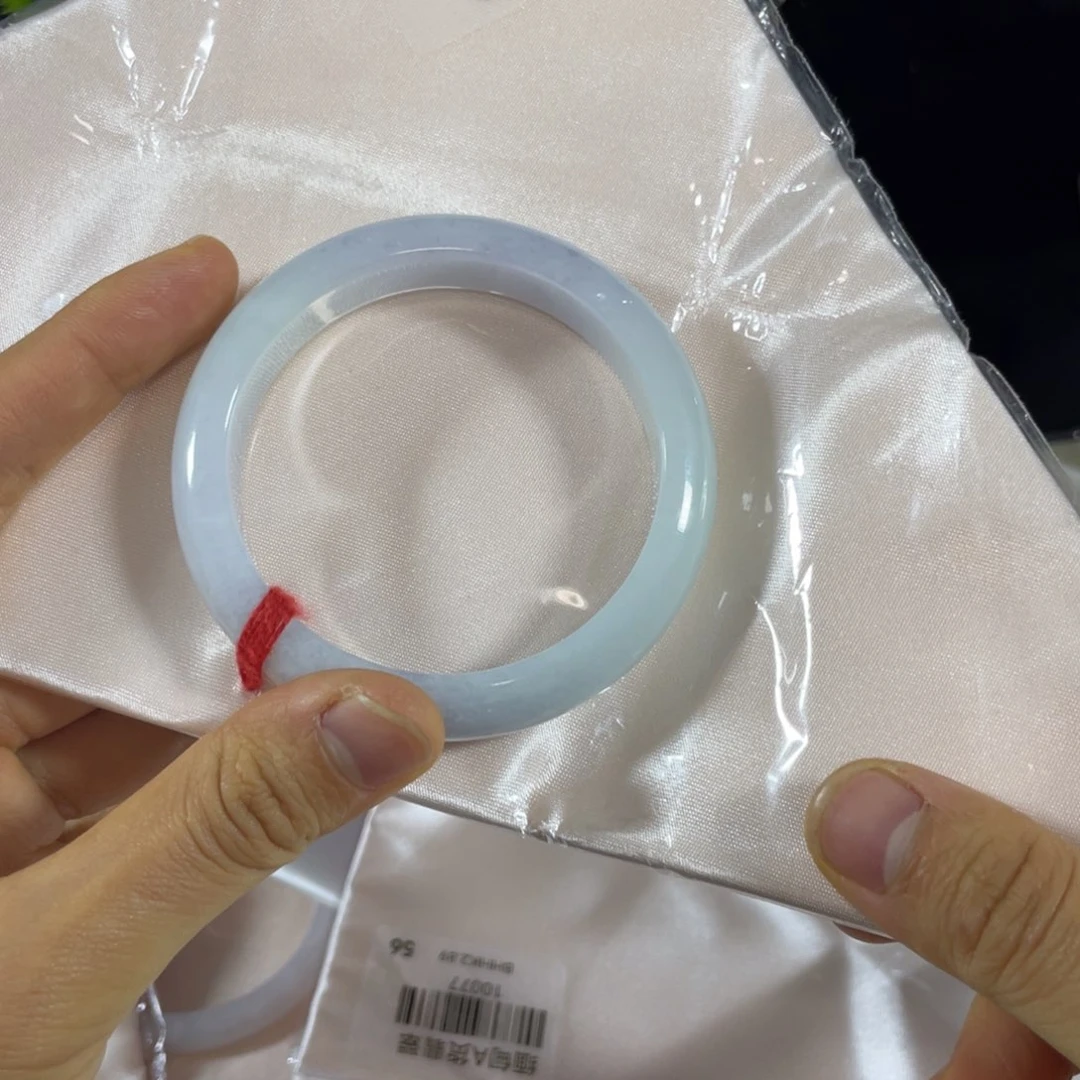 未镶嵌手镯翡翠天然翡翠手镯