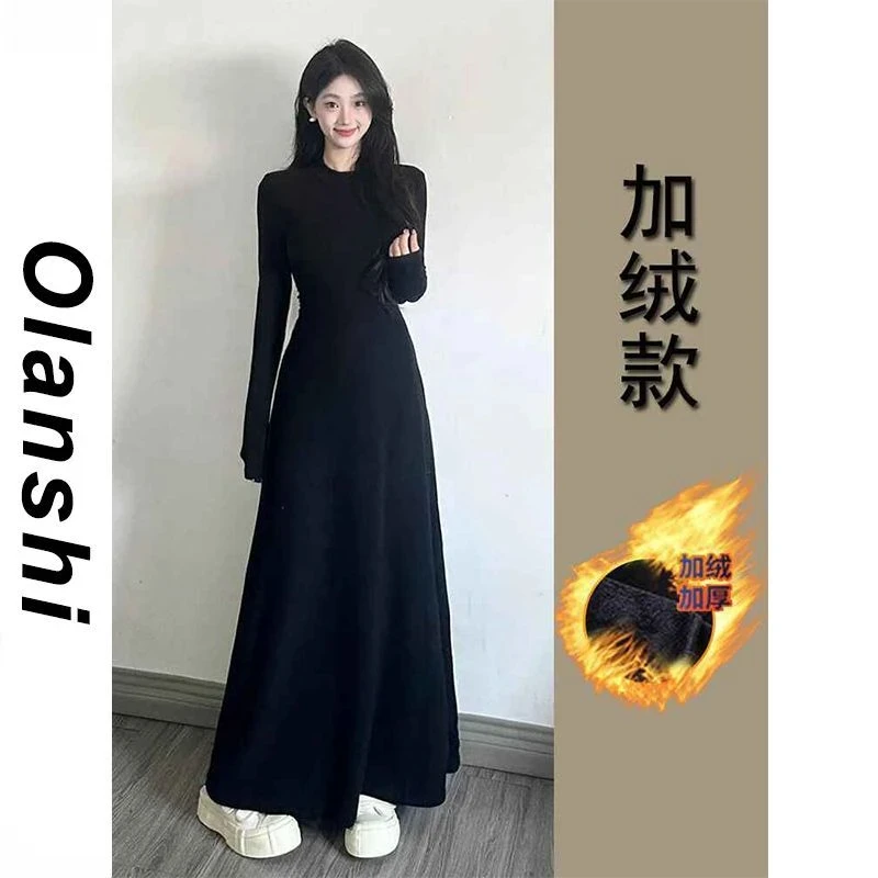 圆领修身长款2024新款连衣裙女加绒加厚显瘦气质冬季长裙