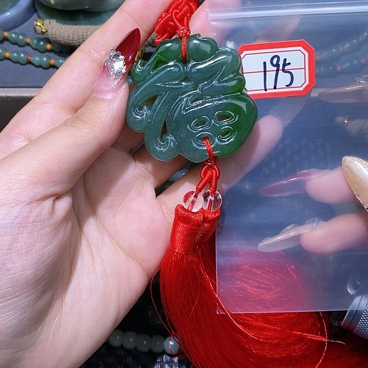 和田玉和田玉边角料随机发未镶嵌