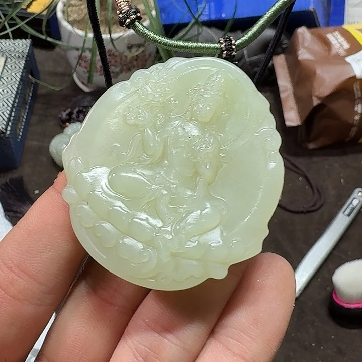 未镶嵌和田玉车挂