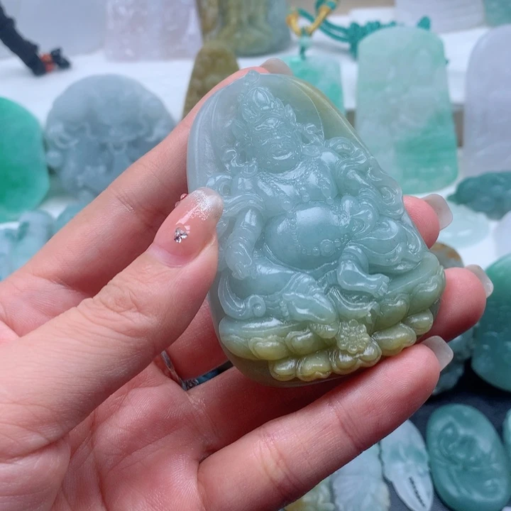 汽***饰定制翡翠未镶嵌财神