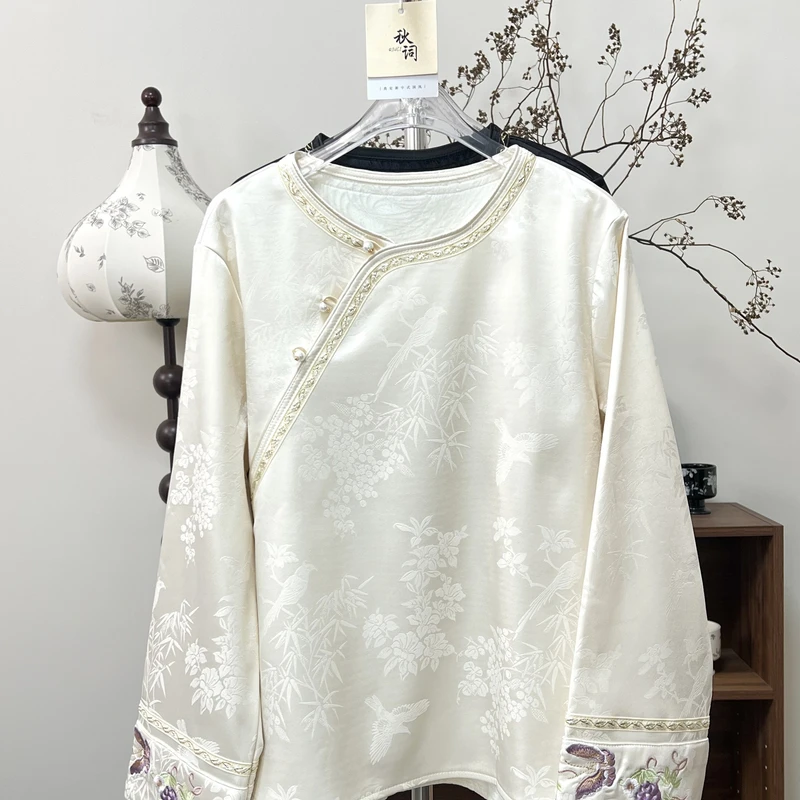 戏蝶 秋词新中式风刺绣提花圆领斜襟上衣女秋冬加厚高级感打底衫