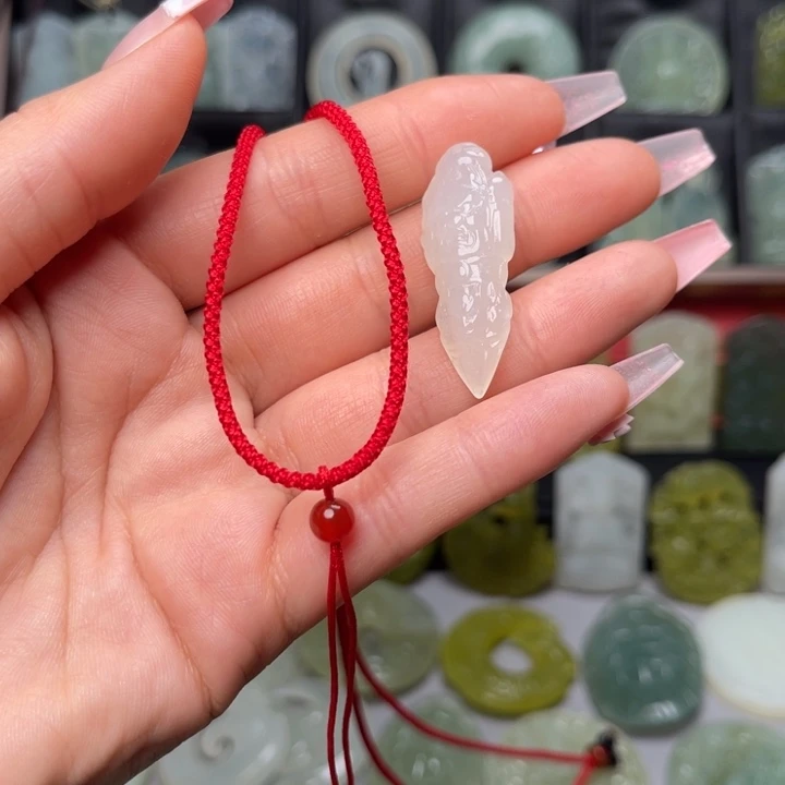 好***了岫玉未镶嵌吊坠(赠链)