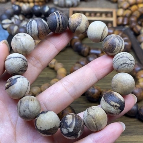 手串贡木1.5微瑕