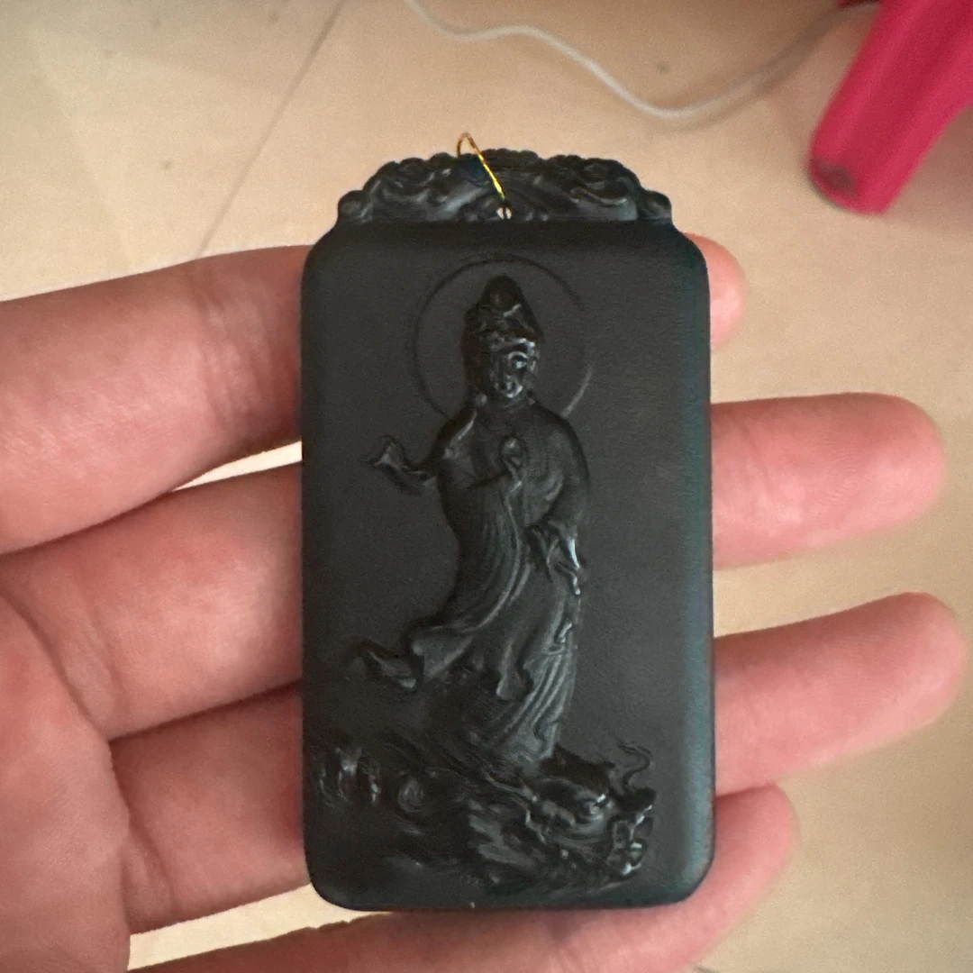 天然缅料A货 十级黑站观音挂件1233