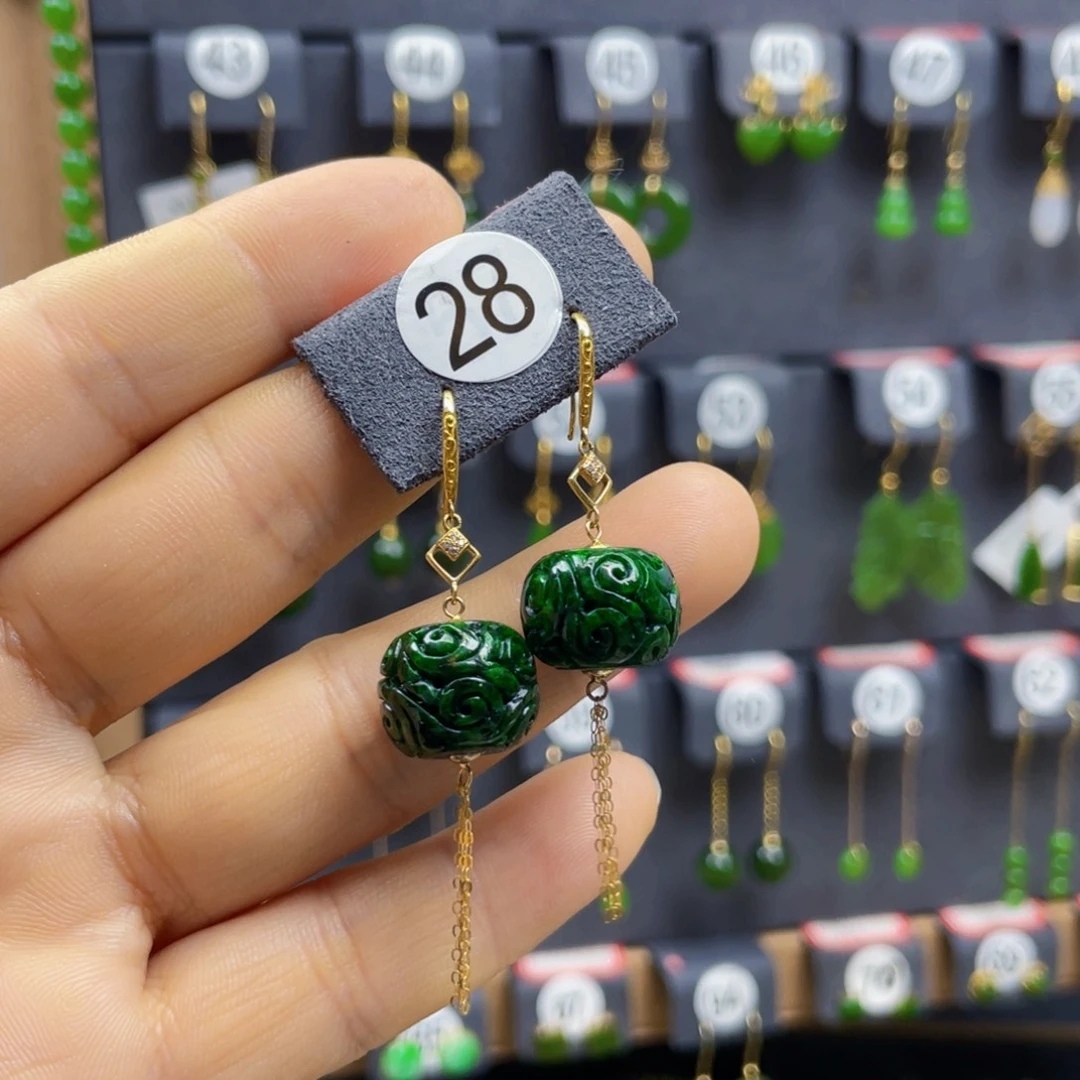 翡翠18K金镶嵌耳饰