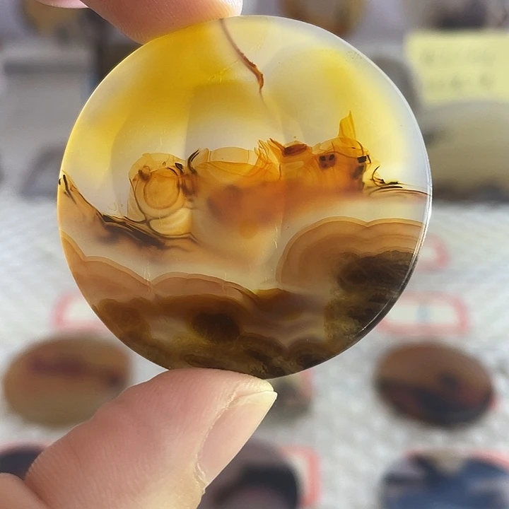 玛瑙/玉髓未镶嵌颈饰