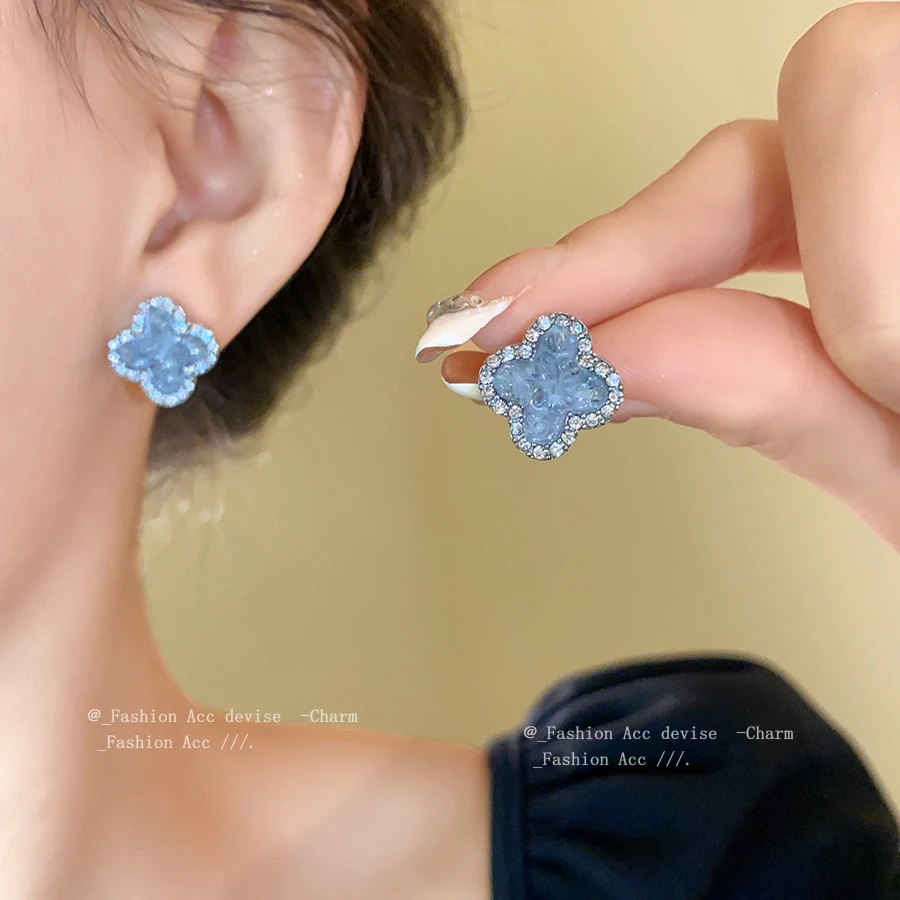 铜合金锆石耳饰 银针镶四瓣花菱形耳钉复古简约百搭耳环时尚耳饰