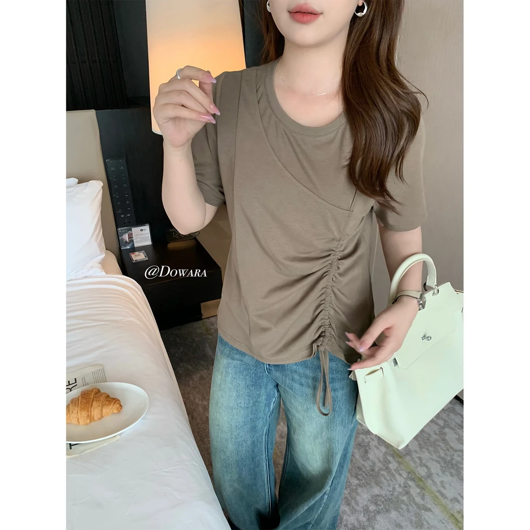 现货大婉酱微胖定制设计感抽褶显瘦T恤女夏季不规则圆领上衣8055D