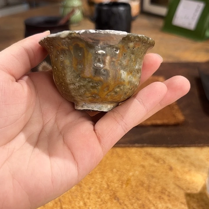 景德镇鱼和熊手工陶艺