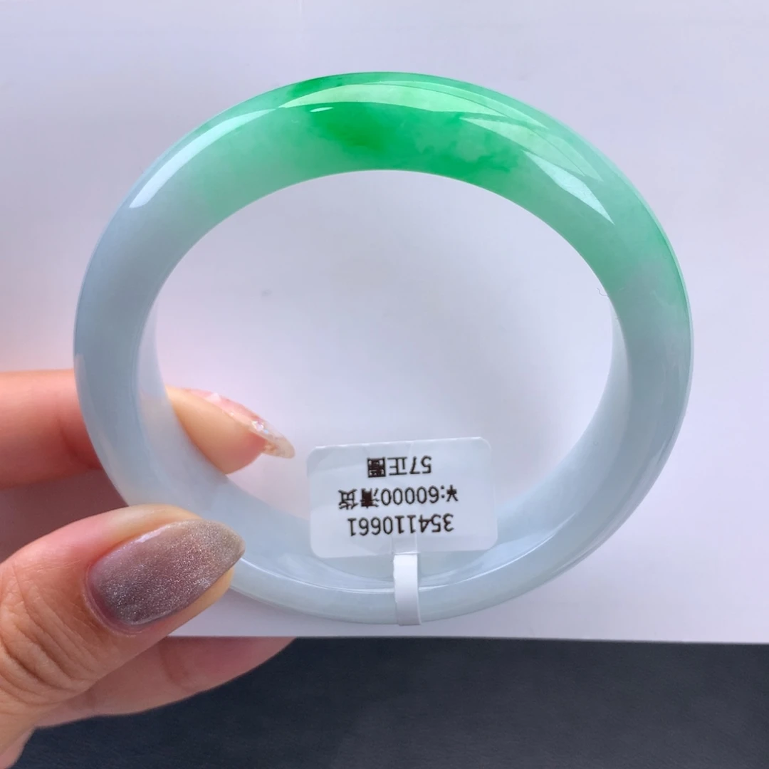 翡翠手镯未镶嵌细糯化白底青手镯（完整强推）