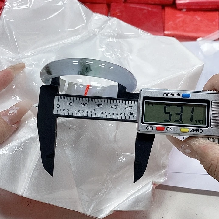 翡翠手镯未镶嵌287