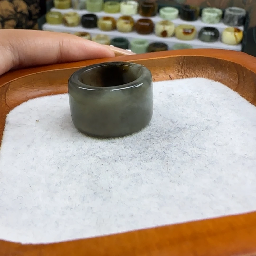 蛇纹石玉合金内径16.9她*