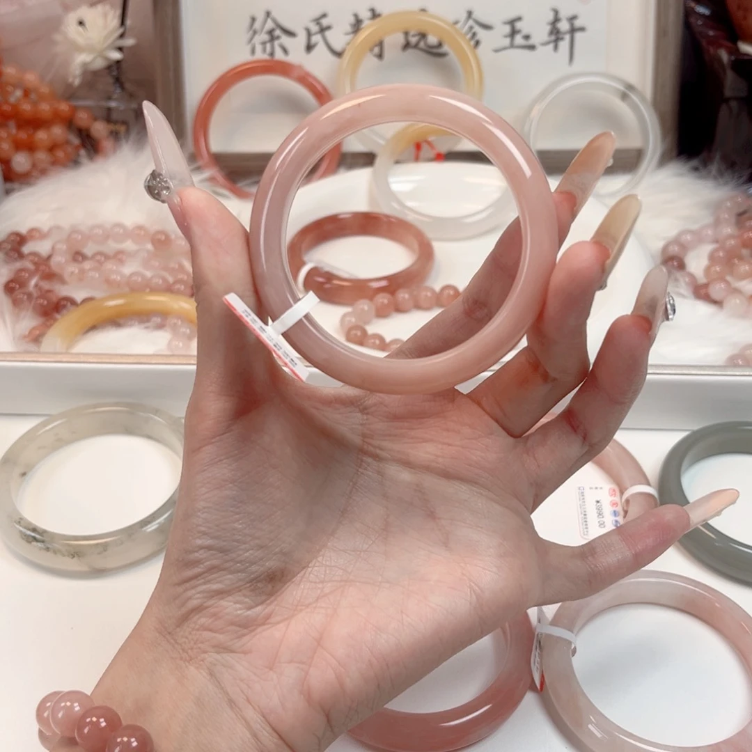 未镶嵌手镯石英质玉晓*